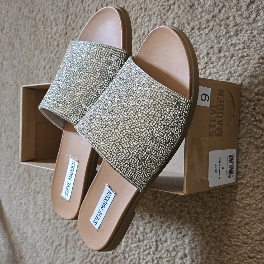 Steve Madden Kept